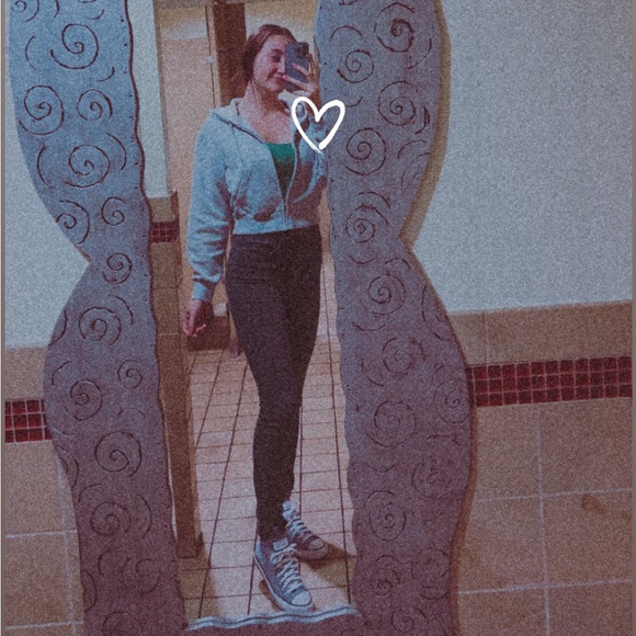 Meet your Posher, Kaedin - Picture 1 of 1